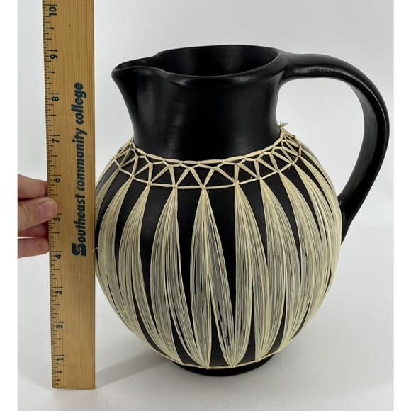Vintage GMUNDNER KERAMIK Black Stoneware Pitcher Wrapped in Raffia Tribal - Picture 9 of 16